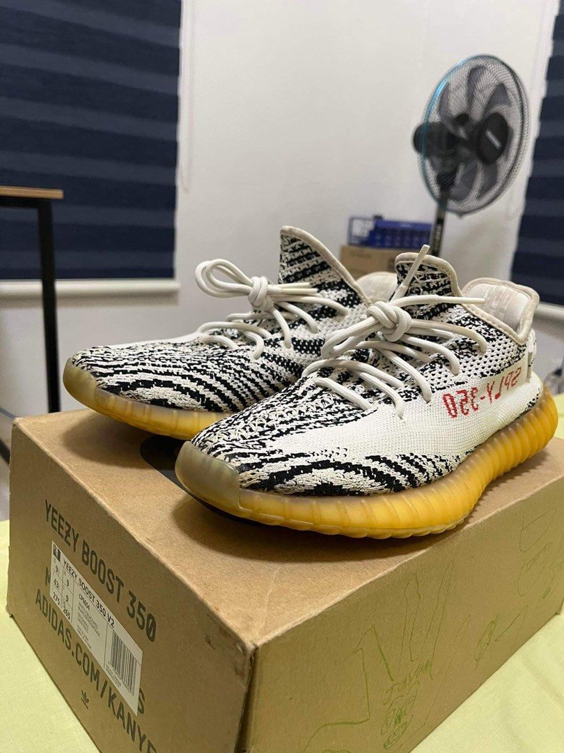 Yeezy 350 zebra, Men's Fashion, Footwear, Sneakers on Carousell