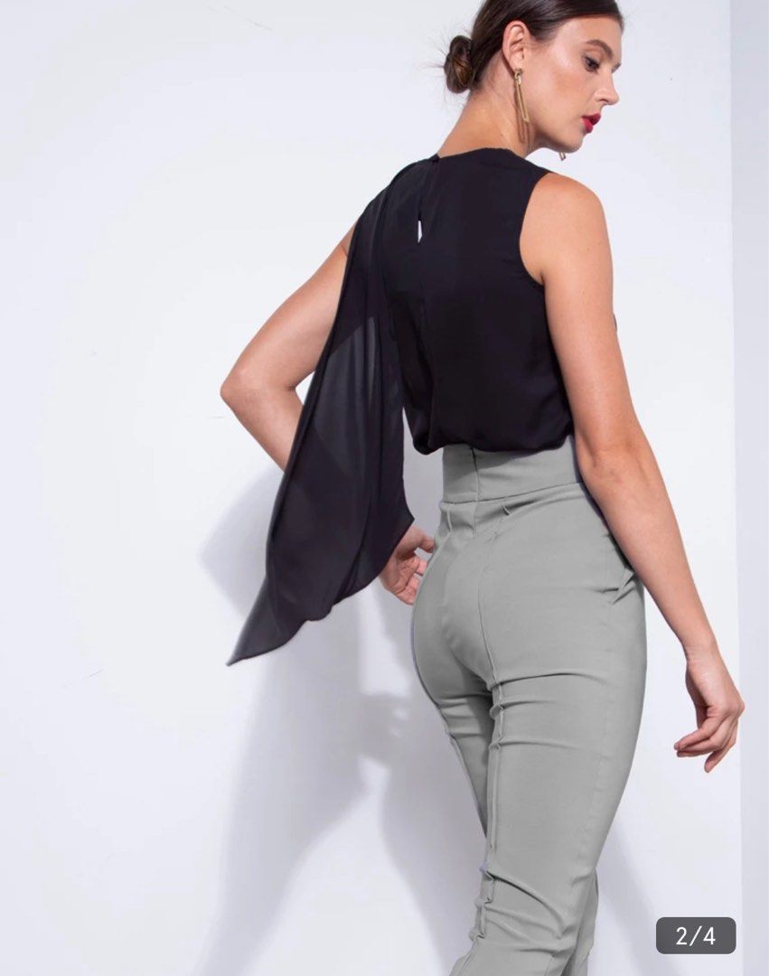 Zalora scarf shop