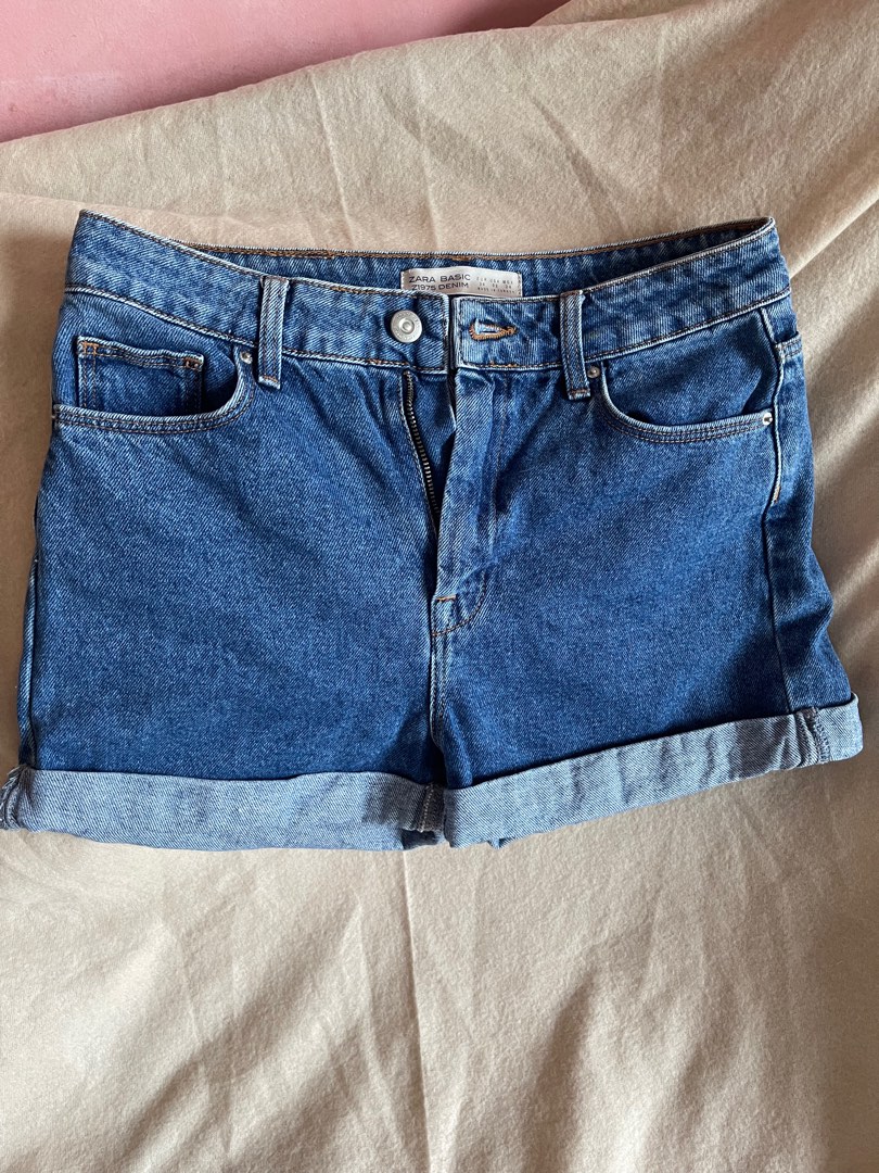 ZARA Denim shorts, Women's Fashion, Bottoms, Shorts on Carousell
