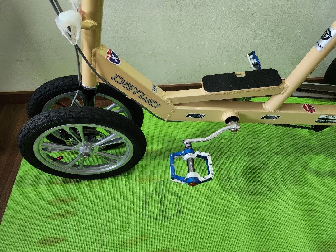 4wheels bicycle, Sports Equipment, Bicycles & Parts, Bicycles on Carousell