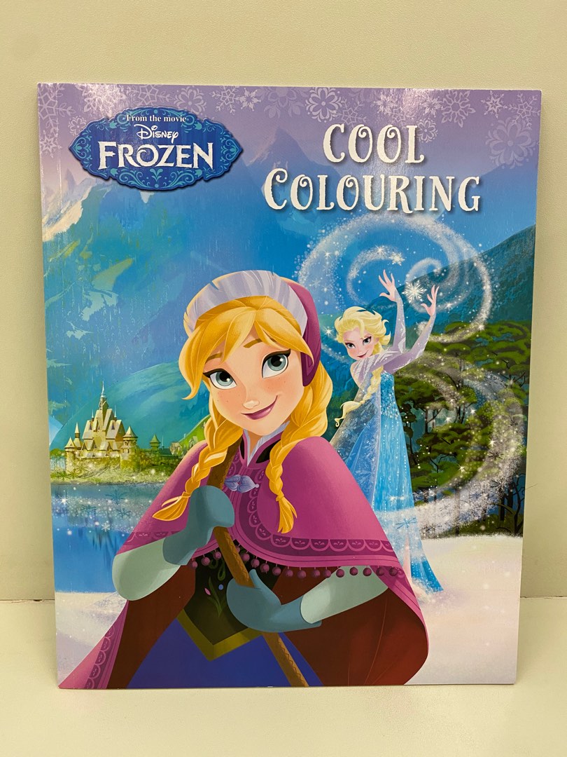 Disney Frozen From the movie Cool Colouring Book 冰雪奇缘 填色冊, 興趣及遊戲, 書本