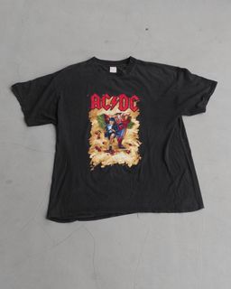 (Category: ) located in . Submitted by nipwear (Listing ID 1202160702, Image 1). Description: .