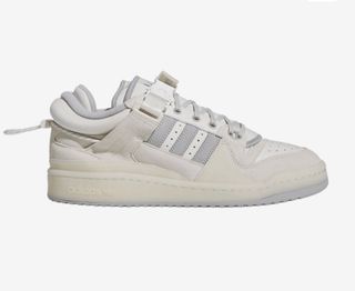 (Category: ) located in . Submitted by yeezypeezy23 (Listing ID 1202200203, Image 1). Description: .