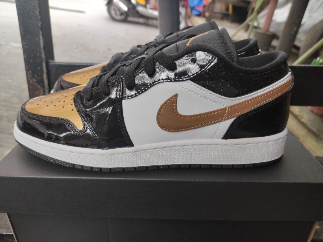 Jordan 1 low gold toe discount gs