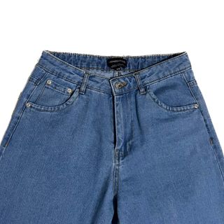 (Category: ) located in . Submitted by graey (Listing ID 1202161016, Image 1). Description: .