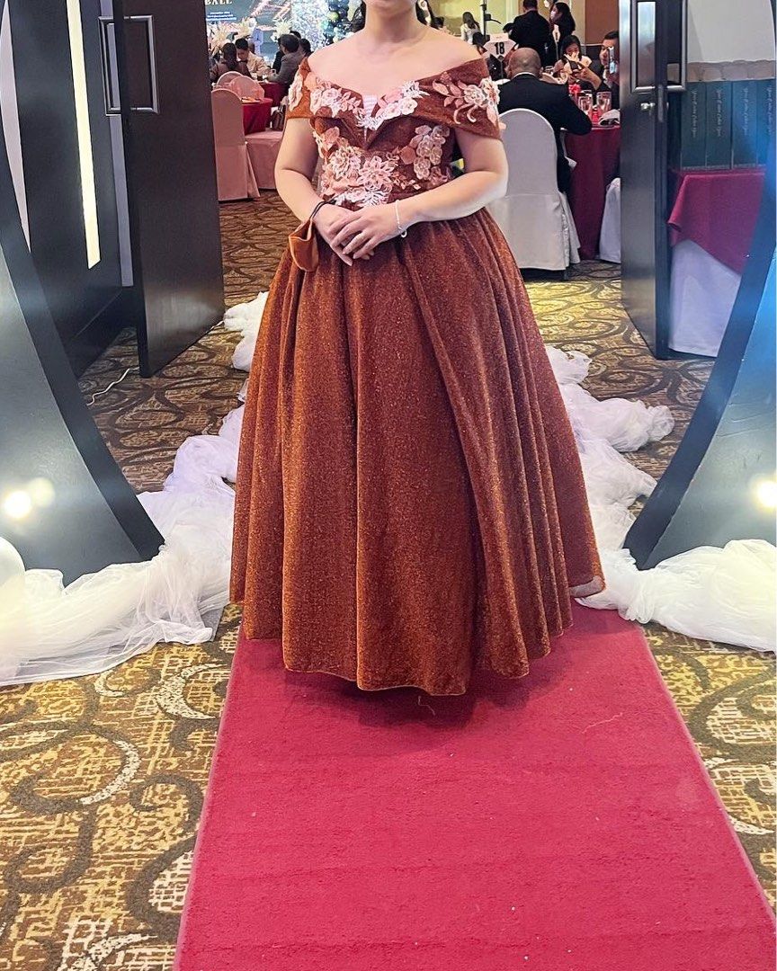 Shining shimmering gown 2025