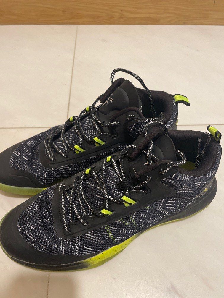 jby basketball shoes