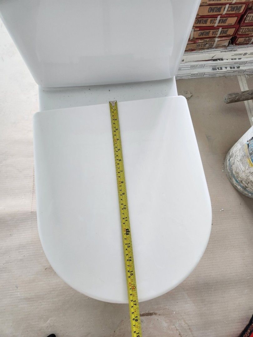 Brand new BTO Toilet Bowl Ubi grove, Furniture & Home Living, Bathroom