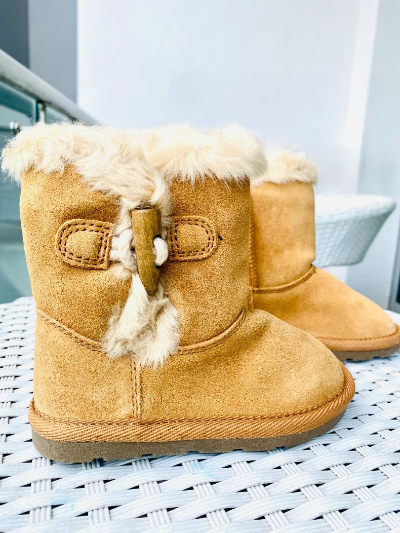 Kids moccasin boots clearance