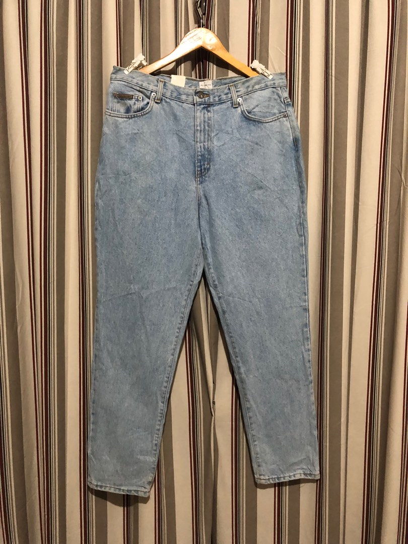 Calvin Klein Baggy Washed Jeans, Women's Fashion, Bottoms, Jeans on ...