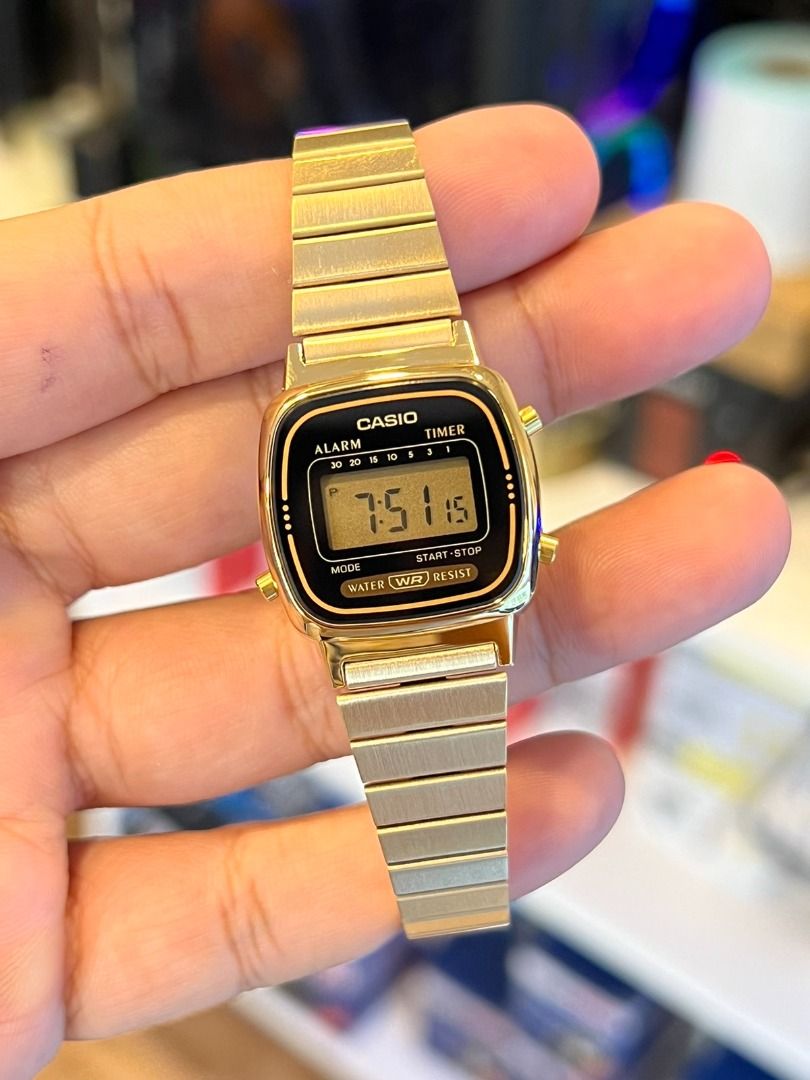 Casio small digital watch new arrivals