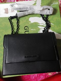 （分類：）位於 。 由 tehmina12 提交（商品編號 1202236437，圖片 1）。簡介： 。