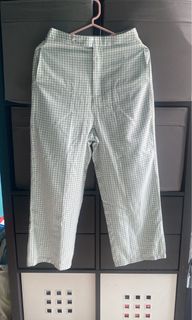 (Category: ) located in . Submitted by _shopwithfeey (Listing ID 1202186426, Image 1). Description: .