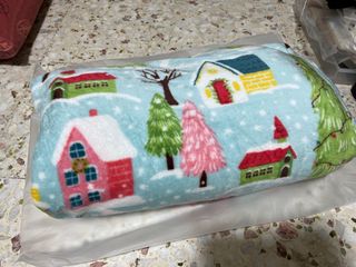 (Category: ) located in . Submitted by macaronies (Listing ID 1202219196, Image 1). Description: .