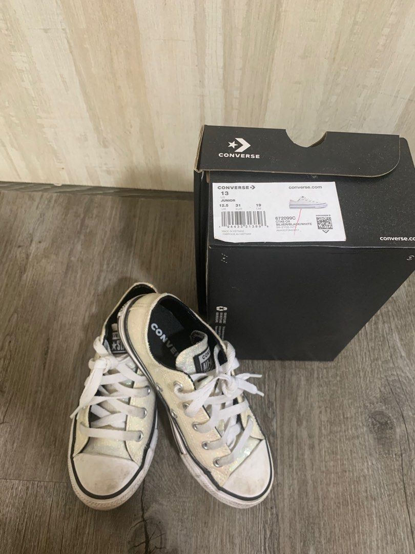 White converse online girl shoes
