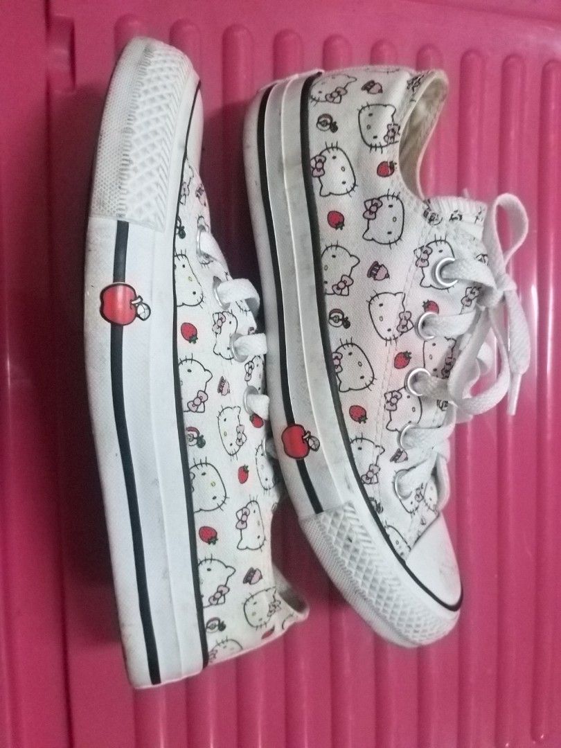 Converse mexico hello kitty hot sale