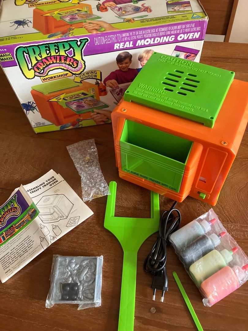 Creepy crawlers oven, Hobbies & Toys, Memorabilia & Collectibles