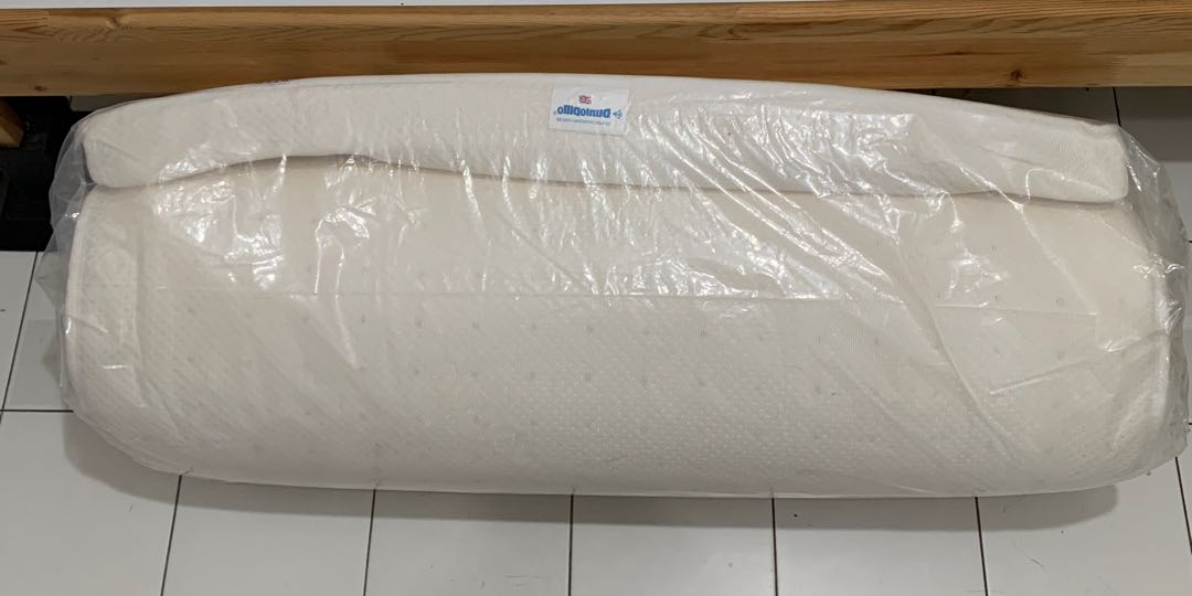 Dunlopillo latex mattress topper 5cm (single size), Furniture & Home Living, Furniture, Bed
