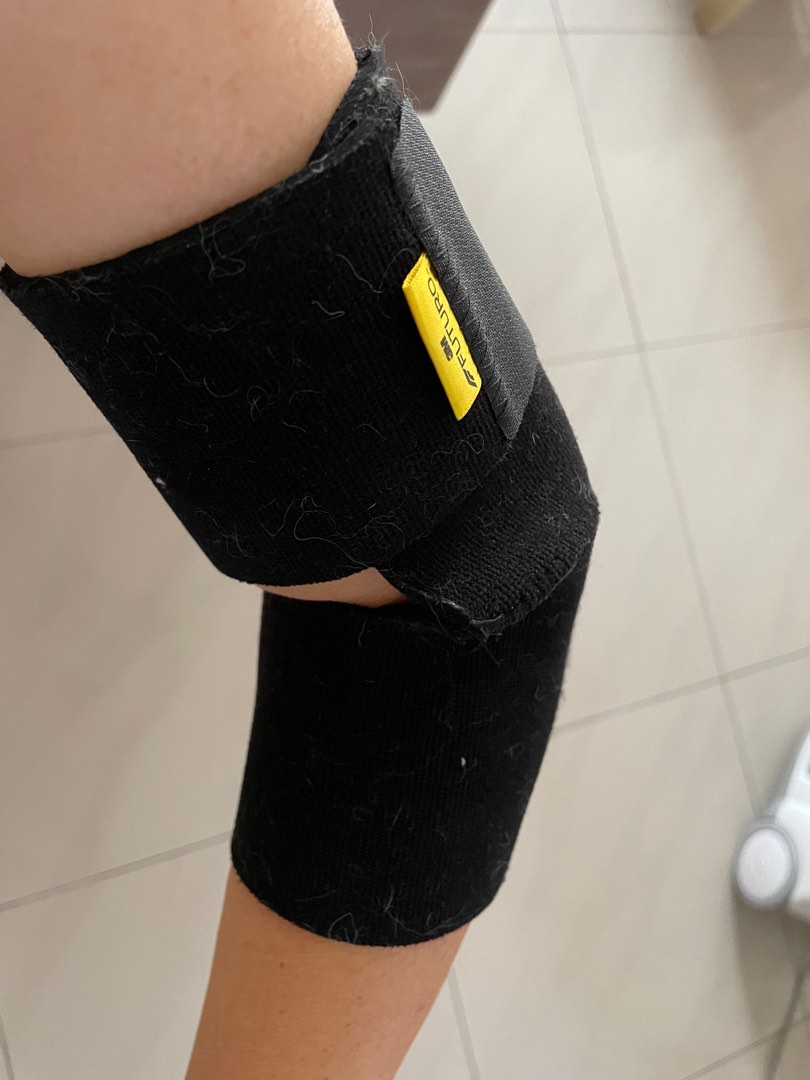Futuro elbow support, Health & Nutrition, Braces, Support & Protection on Carousell