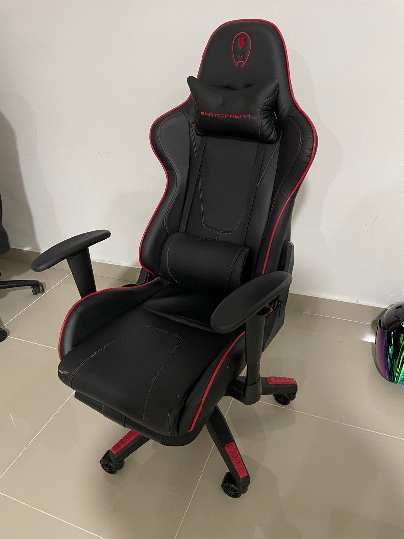 Naga throne gaming on sale chair review