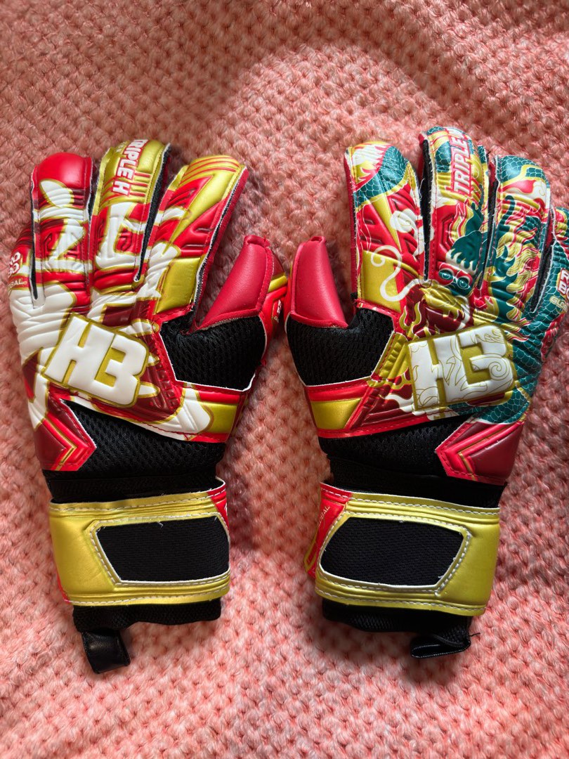 H3 Goalkeeper gloves with finger save spine support Size 8 Sports