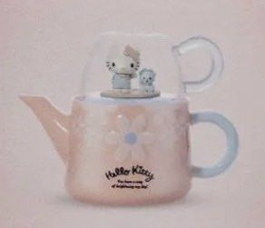 https://media.karousell.com/media/photos/products/2022/12/10/hello_kitty_ceramic_tea_pot_wi_1670671546_6e00e9eb_progressive.jpg