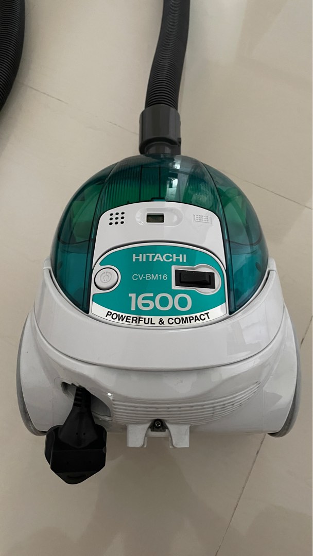 Hitachi Vacuum CleanerCV BM16 model1600w, TV & Home Appliances