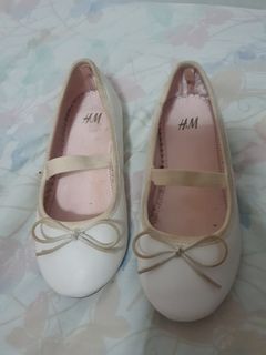 H&m doll shoes