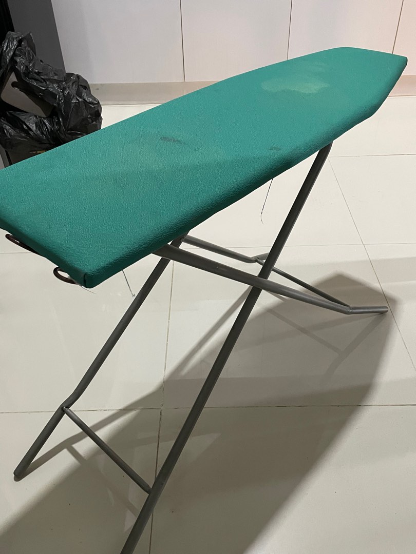 Ironing board, Furniture & Home Living, Cleaning & Homecare Supplies