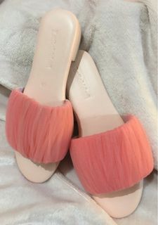 (Category: ) located in . Submitted by levshop (Listing ID 1202245518, Image 1). Description: .
