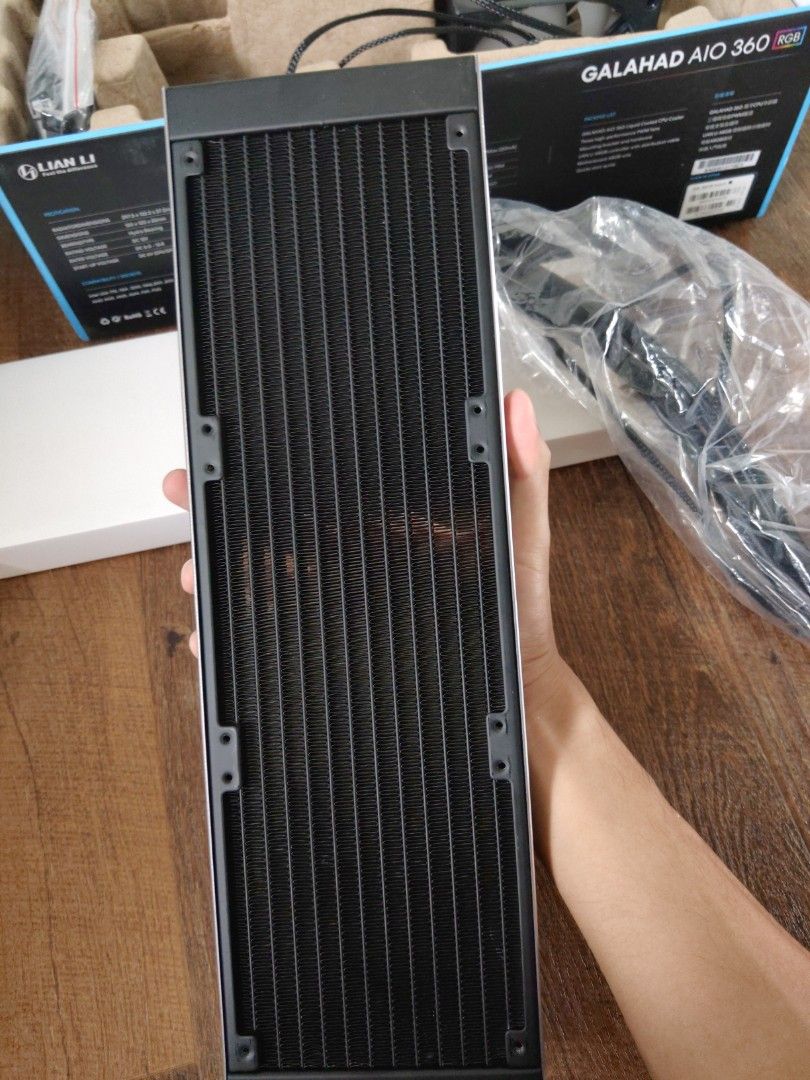 Lian Li Galahad AIO 360, Computers & Tech, Parts & Accessories ...