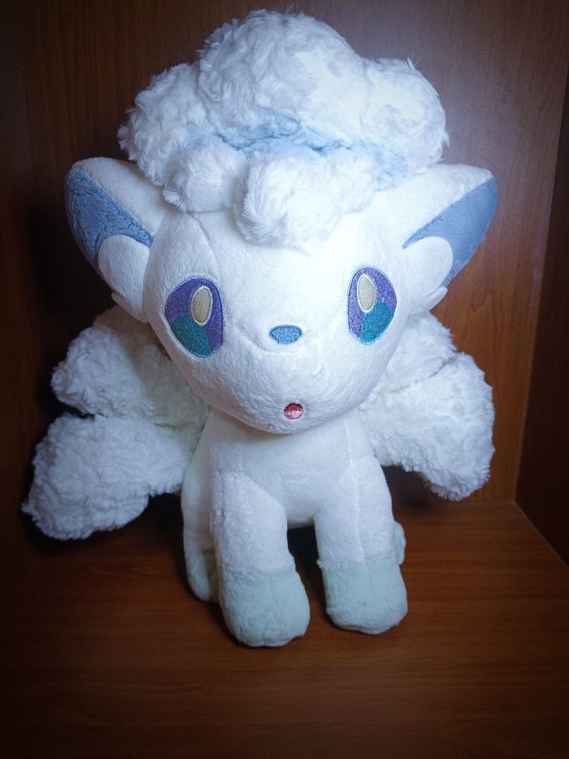 Life size alolan vulpix sales