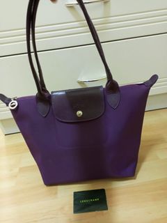 (Category: ) located in . Submitted by pl_designer_boutique (Listing ID 1202262345, Image 1). Description: .