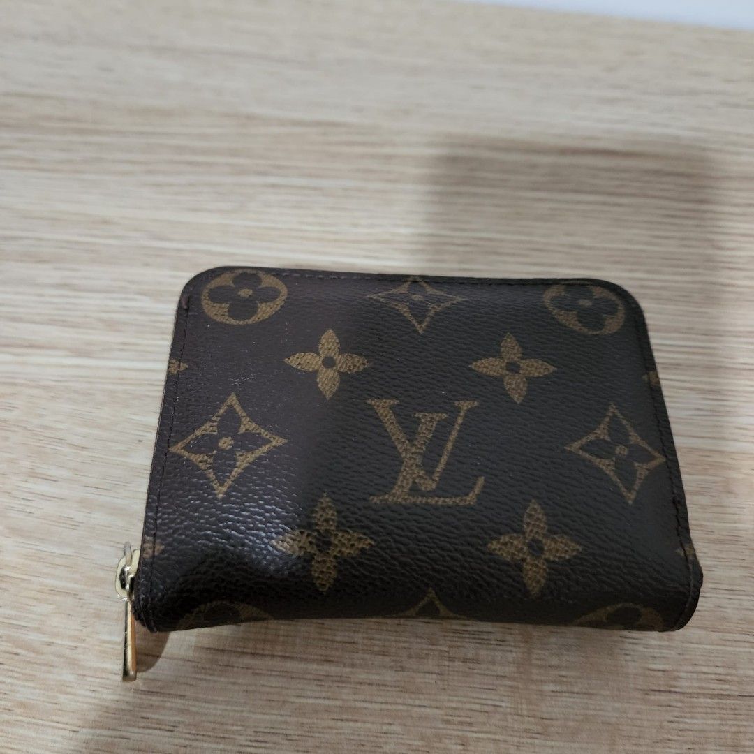 LV CAPUCINES COMPACT WALLET, Luxury, Bags & Wallets on Carousell
