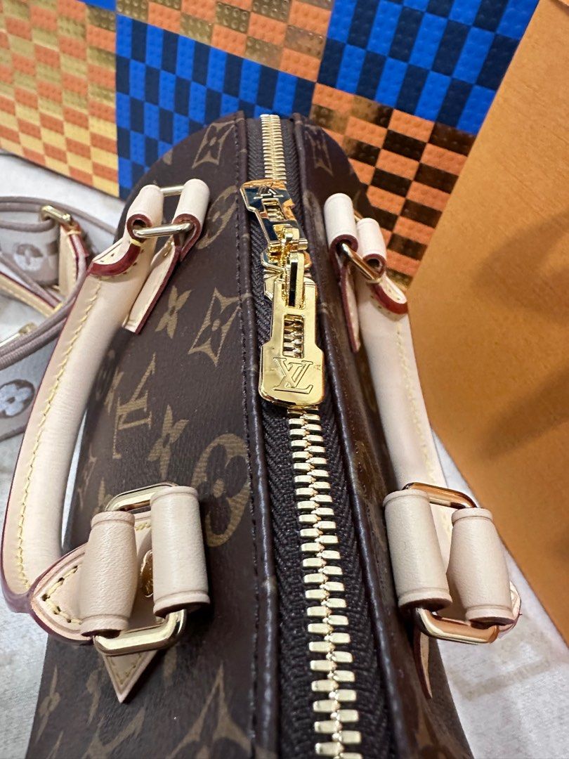 Louis Vuitton LV Speedy bandouliere 20 Bicolor Beige Leather ref.777640 -  Joli Closet