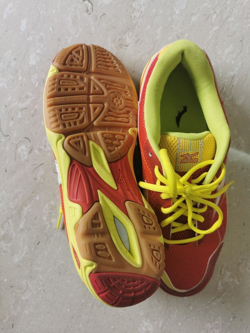 Mizuno wave twister 3 on sale brown