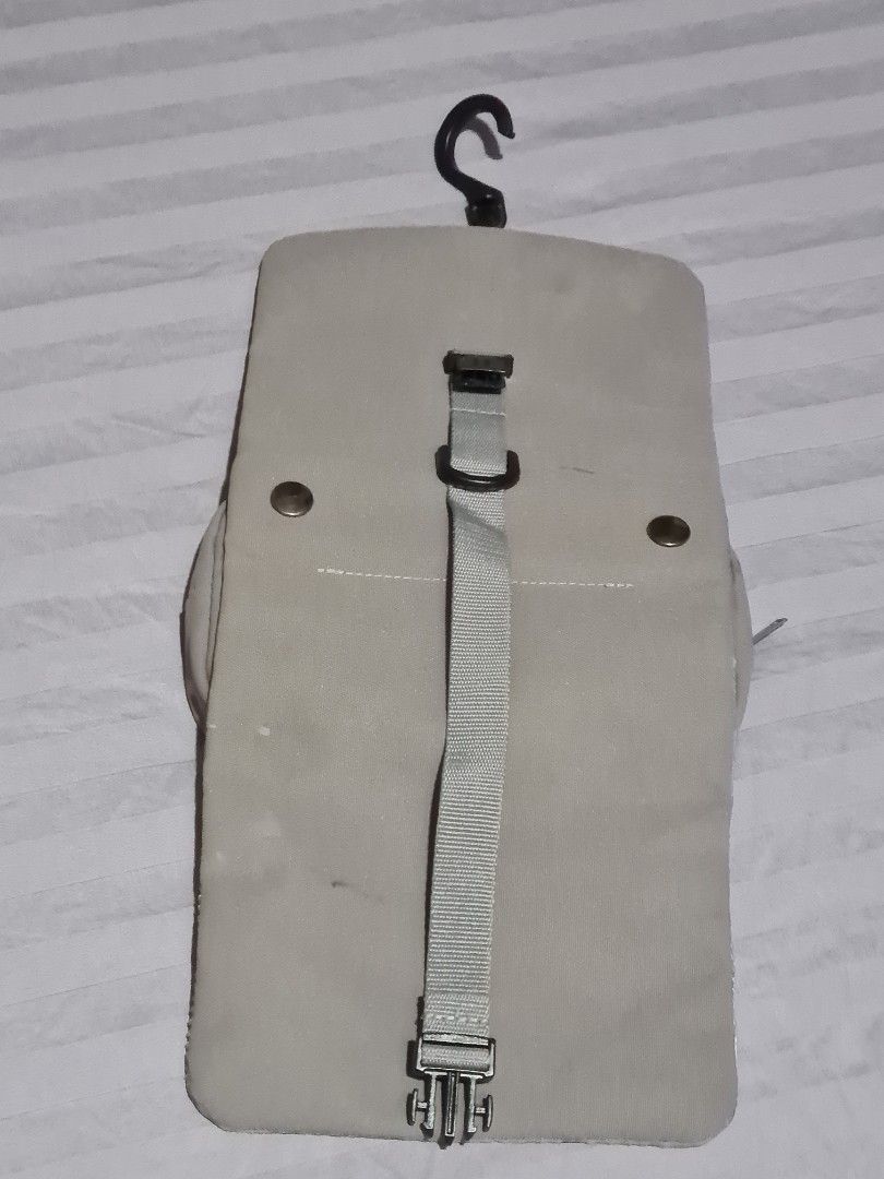 Muji travel toiletry bag, Hobbies & Toys, Travel, Travel Essentials