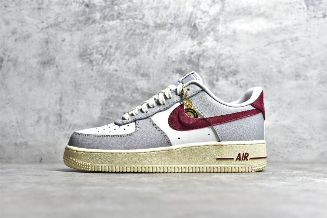 Women's Nike Air Force 1 Low SE Swoosh Pocket Casual Shoes