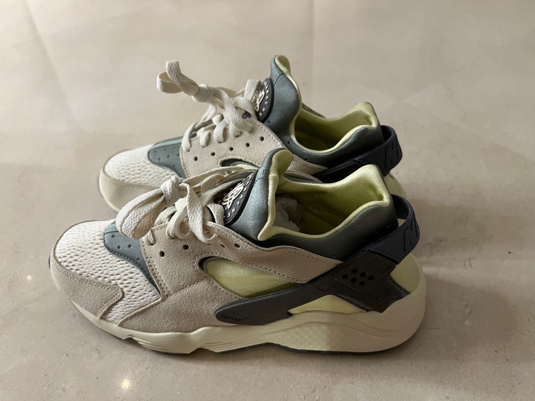 Air hotsell huarache colors