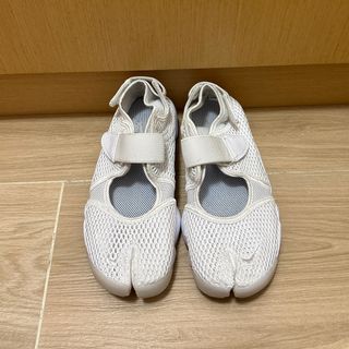 （分類：）位於 。 由 nevergiveuppp 提交（商品編號 1202219726，圖片 1）。簡介： 。