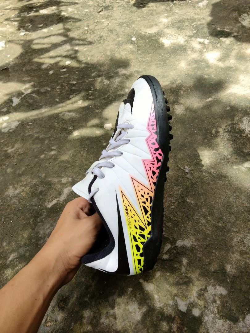 hyper venom nike