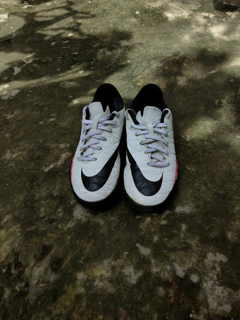 hyper venom nike