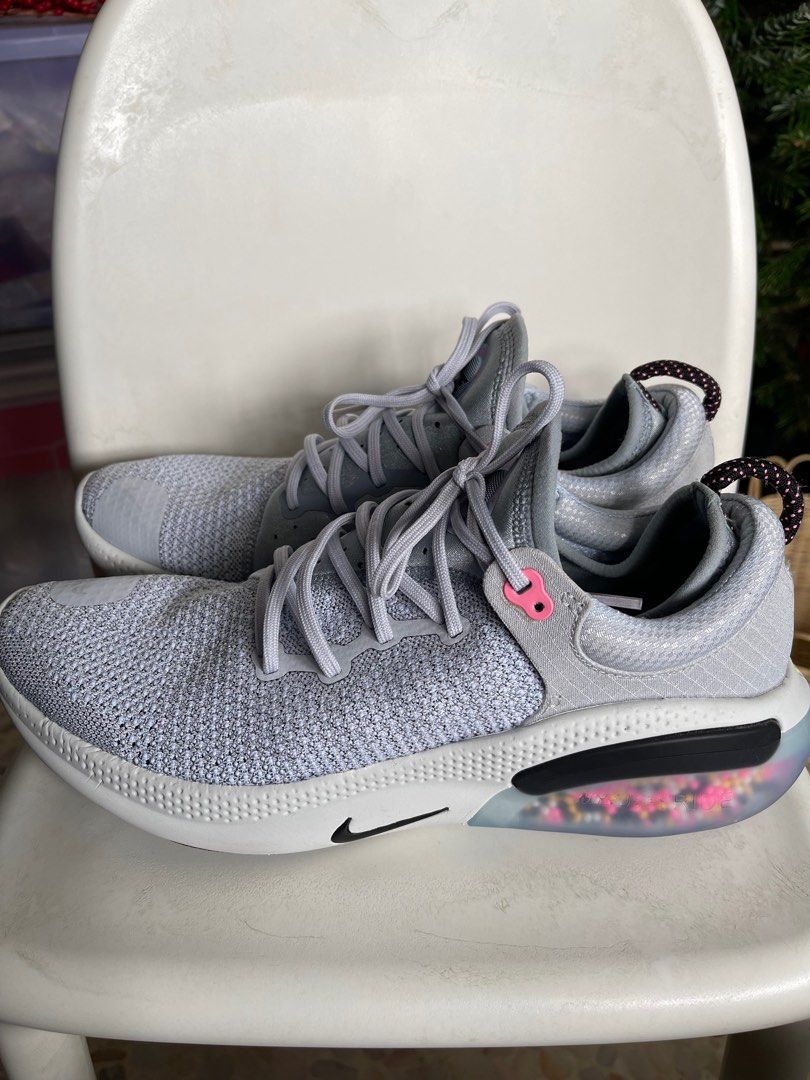 Nike Joyride Run Flyknit, Men's Fashion, Footwear, Sneakers on Carousell