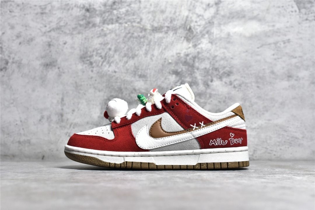 Christmas sb hotsell dunks
