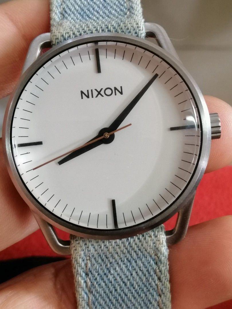 Nixon mellor sales