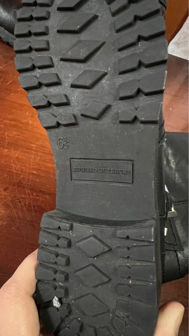 rugged outback hiking boots