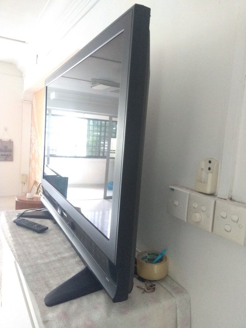 Panasonic Plasma TV 42 inch, TV & Home Appliances, TV & Entertainment