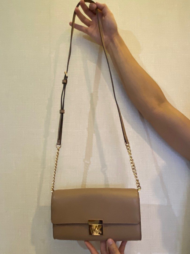 PRELOVED MICHAEL Michael Kors Beige Leather Mindy Crossbody Bag