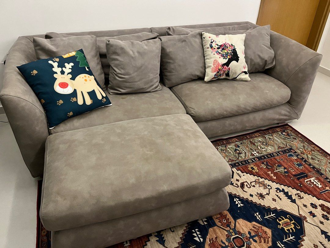 Dfs pongo deals sofa