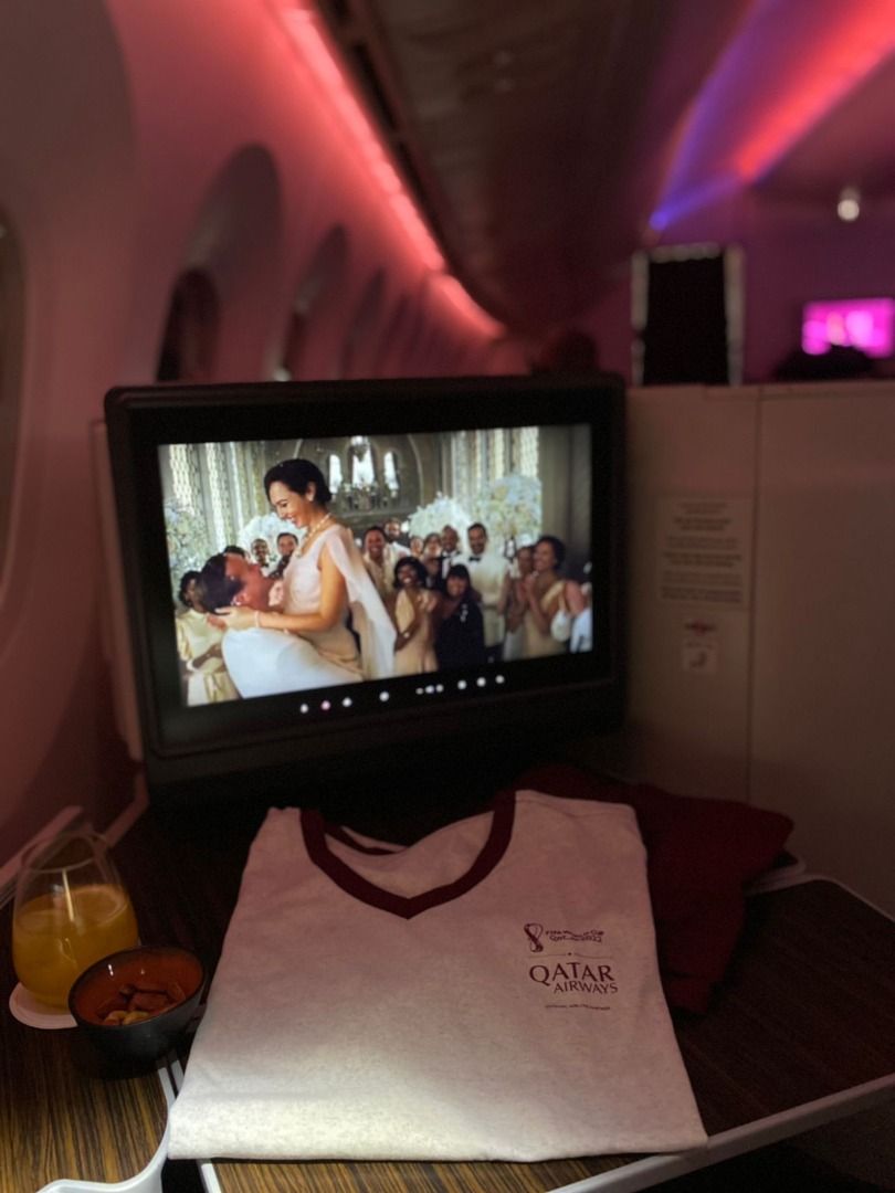 Qatar Airways FIFA World Cup 2022 Pajamas set, 其他, 其他 Carousell